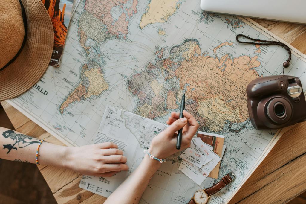 Perché scegliamo una meta invece che un’altra? Il viaggio inizia prima della partenza